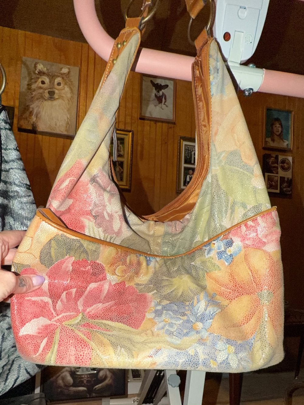Bueno Floral Canvas Shoulder Bag in Multicolor